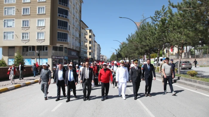 AK Parti S&ouml;zc&uuml;s&uuml; &Ccedil;elik, 19 Mayıs Atat&uuml;rk'&uuml; Anma, Gen&ccedil;lik ve Spor Bayramı'nı kutladı