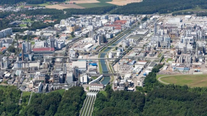 Alman kimya şirketi Lanxess 550 kişiyi daha işten &ccedil;ıkaracak