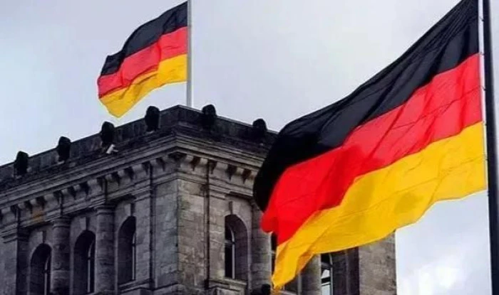 Almanya'da fabrika siparişleri şubatta beklentinin altında kaldı