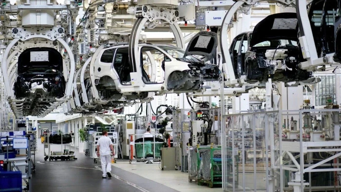 Almanya&rsquo;da sanayi &uuml;retimi ve siparişler ocak ayında geriledi