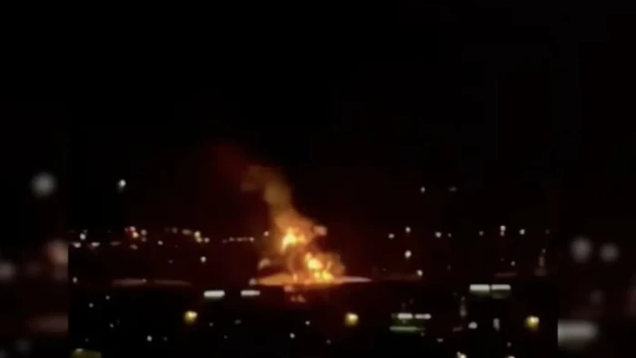 BAE: Dubai Uluslararası Havalimanı &ccedil;evresinde İHA saldırısı sonucu yangın &ccedil;ıktı