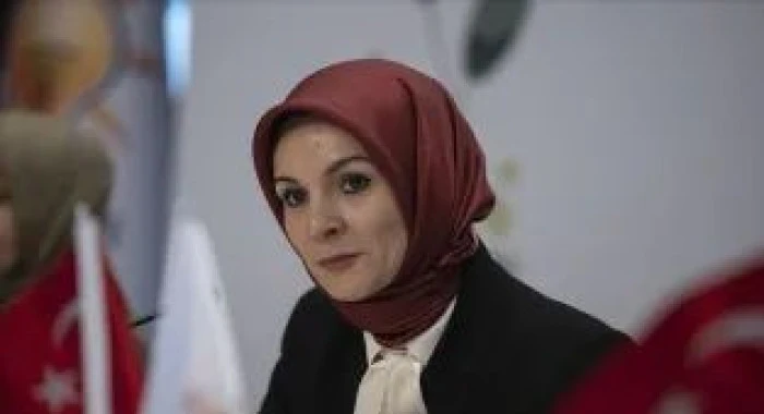 Bakan G&ouml;ktaş: "(Sosyal medya ve oyun platformları) Amacımız yasaklamak değil, denetlemek, bir muhatap bulmak, hassasiyetlerimizi onlara bildirebilmek"