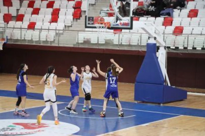 Basketbol: 14 Yaş Altı Kızlar Anadolu Şampiyonası