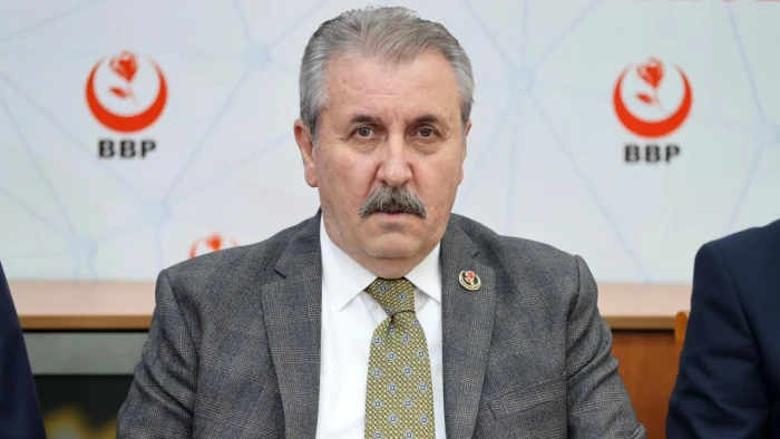 BBP Genel Başkanı Destici'den şehit polis memuru T&uuml;rkoğlu'nun ailesine taziye ziyareti