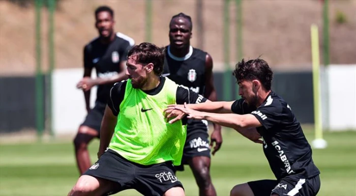 Beşiktaş, Midtjylland ma&ccedil;ının hazırlıklarını s&uuml;rd&uuml;rd&uuml;