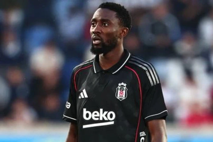 Beşiktaşlı futbolcu Ndidi'nin arka adalesinde gerilme ve kanama tespit edildi