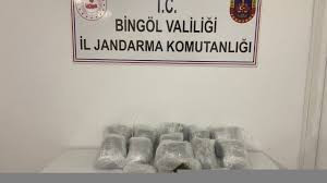 Bingöl'de 19 kilo 930 gram esrar ele geçirildi