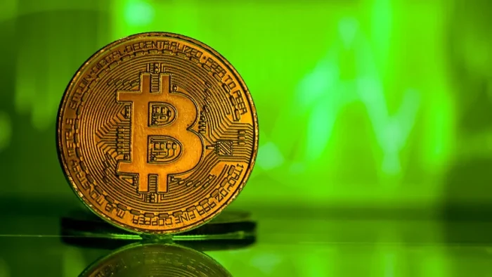 Bitcoin mayıstan bu yana ilk kez 80 bin doların &uuml;zerine y&uuml;kseldi