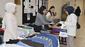 Bitlis'te &uuml;niversite &ouml;ğrencilerinden yardım kampanyası