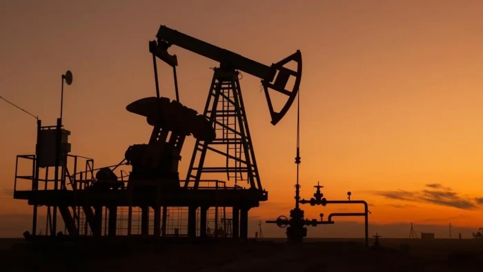 Brent petrol&uuml;n varili 78,43 dolardan işlem g&ouml;r&uuml;yor
