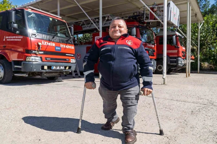 Cam kemik hastası "110 Yaşar" 24 yıldır itfaiye teşkilatında g&ouml;rev yapıyor