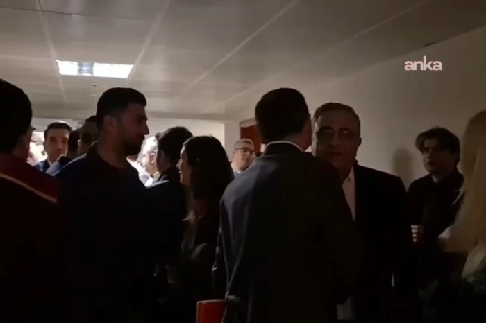CHP İstanbul İl Başkanlığı se&ccedil;imine hile karıştırıldığı iddiasına ilişkin dava s&uuml;r&uuml;yor