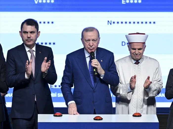 Cumhurbaşkanı Erdoğan "Ev Sahibi T&uuml;rkiye-Ankara 31 bin 73 Konut Kura &Ccedil;ekimi T&ouml;reni"nde konuştu: (2)