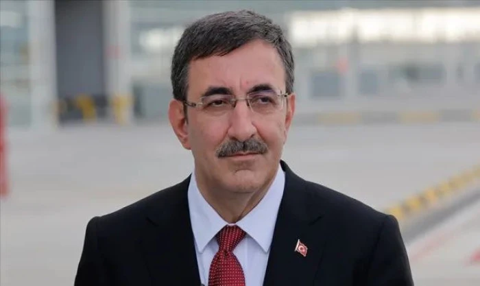 Cumhurbaşkanı Yardımcısı Yılmaz: "(ABD-İran ateşkesi) Olumlu bir adım olarak memnuniyetle karşılıyoruz. Gelişmeyi b&ouml;lgesel, k&uuml;resel istikrar a&ccedil;ısından son derece &ouml;nemli buluyoruz"