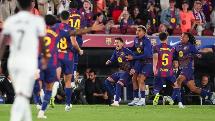 El Clasico'yu kazanan Barcelona, LaLiga'da şampiyon