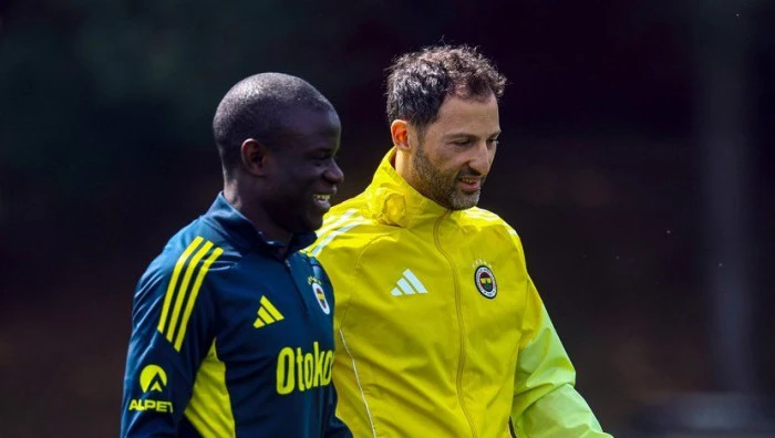 Fenerbah&ccedil;e, &Ccedil;aykur Rizespor ma&ccedil;ının hazırlıklarını s&uuml;rd&uuml;rd&uuml;