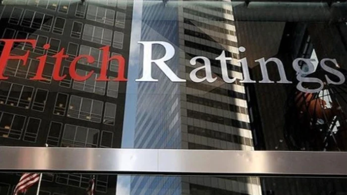 Fitch: &Ccedil;in'de zayıf i&ccedil; talep nedeniyle yeniden deflasyon riski bulunuyor