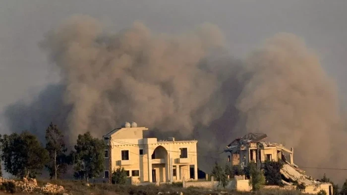 Hizbullah'ın roket saldırısının ardından Tel Aviv &ccedil;evresinde sirenler &ccedil;aldı