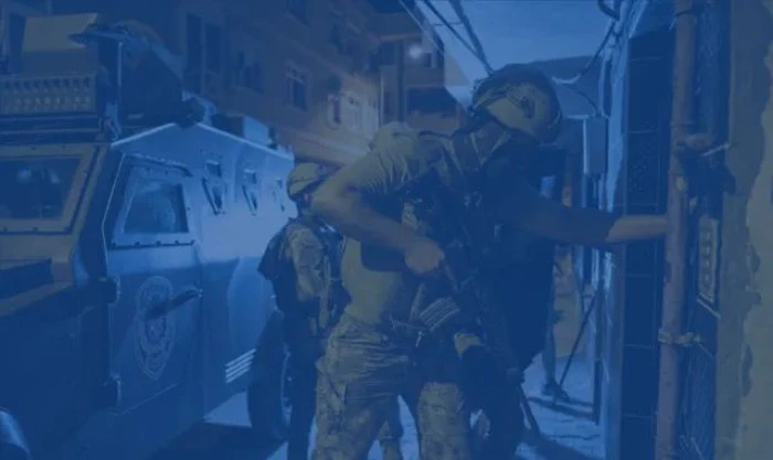 "İmamoğlu &ccedil;ıkar ama&ccedil;lı su&ccedil; &ouml;rg&uuml;t&uuml;" davası devam ediyor