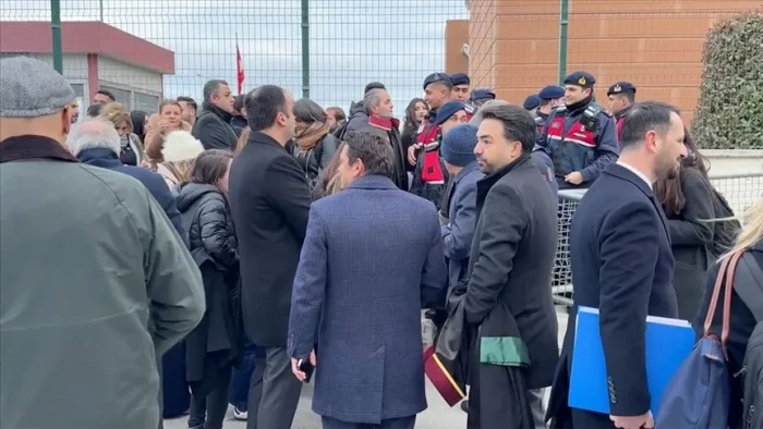 "İmamoğlu &ccedil;ıkar ama&ccedil;lı su&ccedil; &ouml;rg&uuml;t&uuml;" davasının 95. duruşması başladı