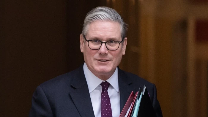 İngiltere Başbakanı Starmer, sosyal medya şirketlerine &ccedil;ocuk g&uuml;venliği i&ccedil;in baskıyı artırıyor