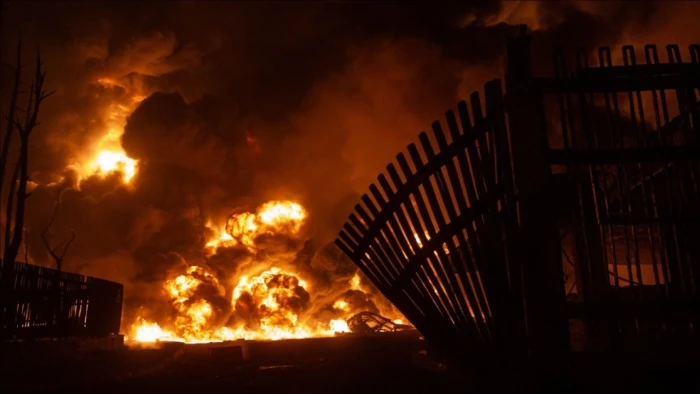 İran medyası: ABD-İsrail saldırıları altındaki başkent Tahran&rsquo;da patlama sesleri duyuldu
