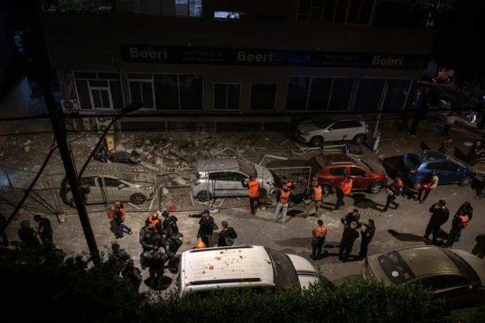 İran'ın misillemesinin ardından Tel Aviv'de sirenler &ccedil;aldı