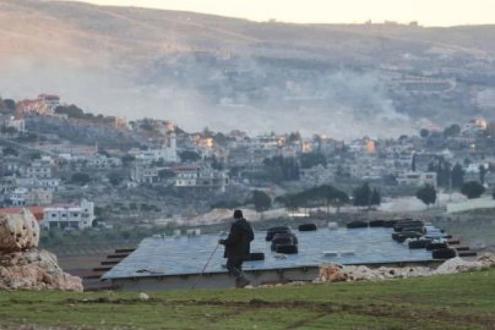 İsrail, ateşkese rağmen L&uuml;bnan'ın g&uuml;neyindeki 3 belde i&ccedil;in saldırı tehdidinde bulundu