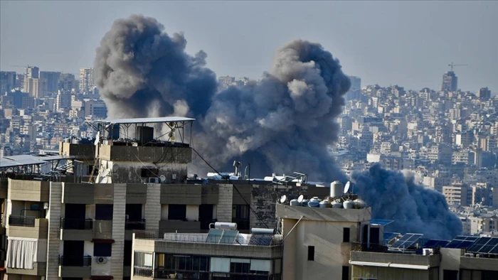 İsrail ordusu, L&uuml;bnan'ın başkenti Beyrut'a hava saldırısı d&uuml;zenledi