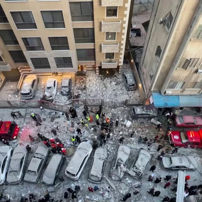 İsrail ordusu L&uuml;bnan'ın başkenti Beyrut'ta &ccedil;ok katlı bir binaya saldırı d&uuml;zenledi