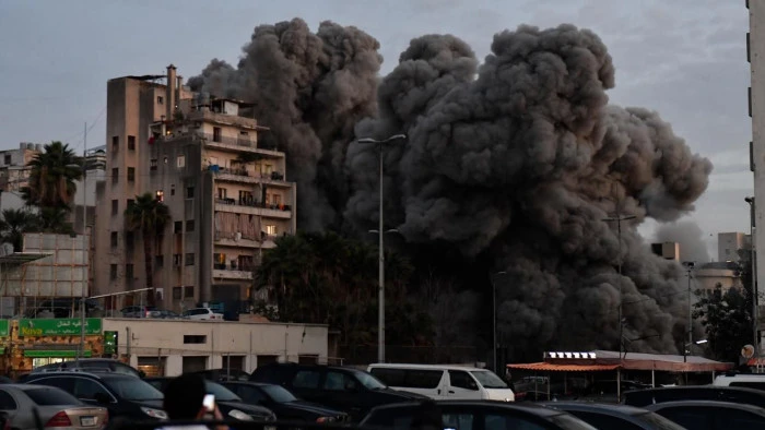 İsrail ordusu, son 24 saatte L&uuml;bnan'ın g&uuml;neyinde 200 noktaya saldırı d&uuml;zenledi