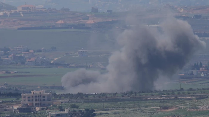 İsrail ordusunun L&uuml;bnan'da bir ambulansa d&uuml;zenlediği saldırıda 1 sağlık &ccedil;alışanı &ouml;ld&uuml;