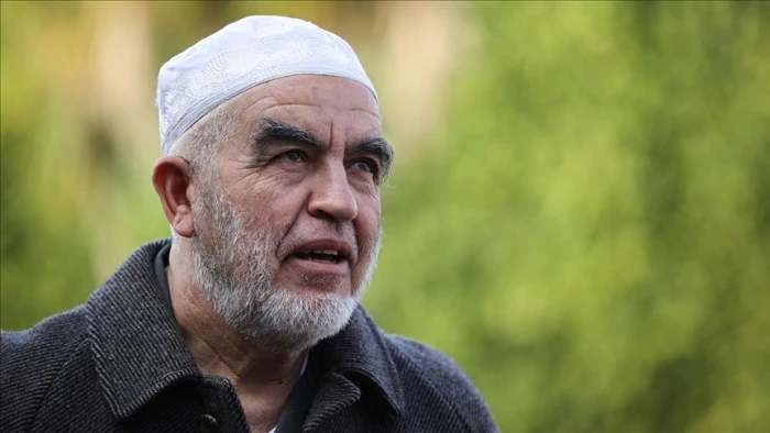 İsrail polisi, Şeyh Raid Salah'ı iftar programına katılmak i&ccedil;in geldiği Doğu Kud&uuml;s'te g&ouml;zaltına aldı