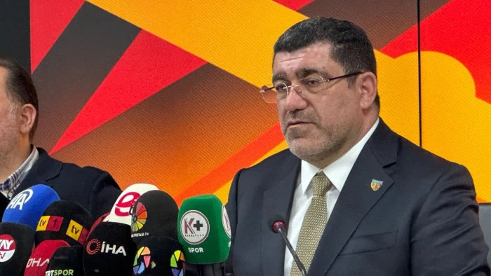 Kayserispor Kul&uuml;b&uuml; Başkanı A&ccedil;ıkalın'dan a&ccedil;ıklama: