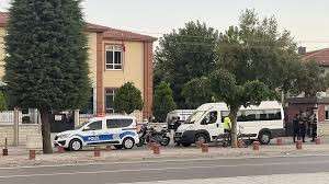 Konya'da karısını bı&ccedil;akla &ouml;ld&uuml;ren sanığın 24 yıla kadar hapisle cezalandırılması istendi