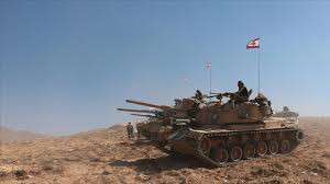 L&uuml;bnan ordusu, Suriye'den sınırı ge&ccedil;en silahlı kişileri geri d&ouml;nd&uuml;rd&uuml;ğ&uuml;n&uuml; a&ccedil;ıkladı