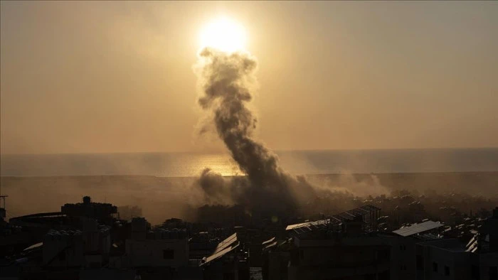 L&uuml;bnan resmi haber ajansı: İsrail ordusunun, L&uuml;bnan'ın &ccedil;eşitli b&ouml;lgelerine gece saatlerinden bu yana d&uuml;zenlediği hava saldırılarında &ouml;lenlerin sayısı 30'a y&uuml;kseldi