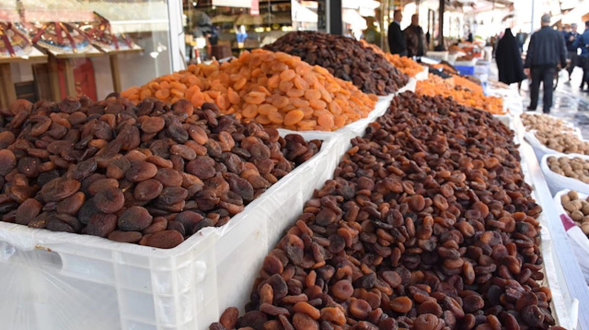 Malatya'dan yılın ilk &ccedil;eyreğinde 66 milyon dolarlık kuru kayısı ihracatı