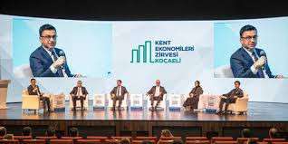 Milli teknolojinin geleceği AA'nın d&uuml;zenlediği Kocaeli Kent Ekonomileri Zirvesi'nde ele alındı