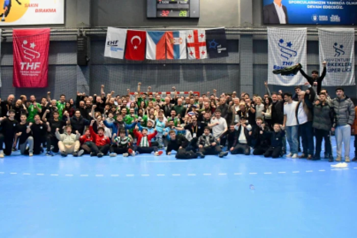 Nil&uuml;fer Belediyespor Hentbol Takımı, Avrupa'da yarı final peşinde