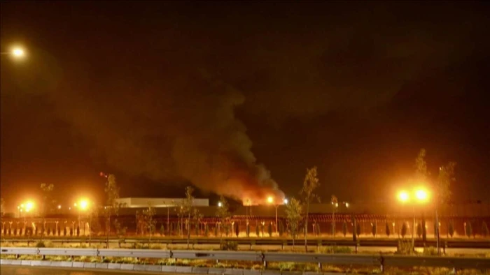 Peş peşe patlama sesleri duyulan Erbil'de etkisiz hale getirilen İHA yerleşim yerine d&uuml;şt&uuml;