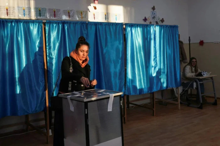 Romanya'dan ABD ve İsrail'in İran'a y&ouml;nelik saldırılarında ge&ccedil;ici ateşkes &ccedil;ağrısı