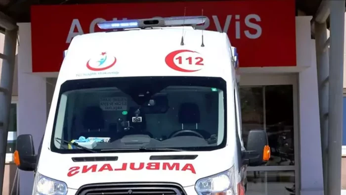 Samsun'da tır ile ekip aracının &ccedil;arpıştığı kazada 2 polis yaralandı