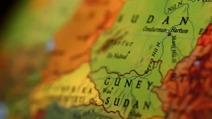 Sudan ile G&uuml;ney Sudan arasındaki tartışmalı b&ouml;lgeye yapılan İHA saldırısında 153 kişi &ouml;ld&uuml;