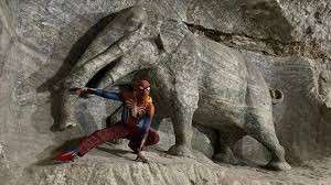 T&uuml;rkiye'yi dolaşan "&Ouml;r&uuml;mcek Adam" &Ccedil;ankırı'da Yeraltı Tuz Şehri'ni gezdi