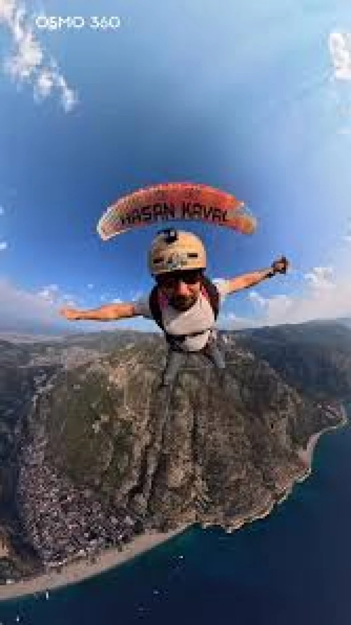 Uşak'ta serbest paraş&uuml;t pilotu Ulubey Kanyonu'na atladı