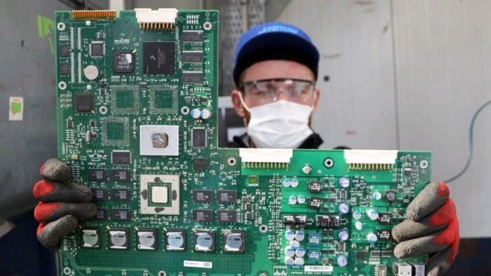 Uzmanlardan eski elektronik cihazların atılmaması ve evde tutulmaması uyarısı