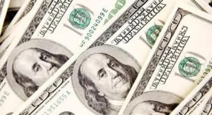 WSJ: ABD, Irak'taki İran bağlantılı grupları baskılamak i&ccedil;in Bağdat'a dolar sevkiyatlarını engelliyor