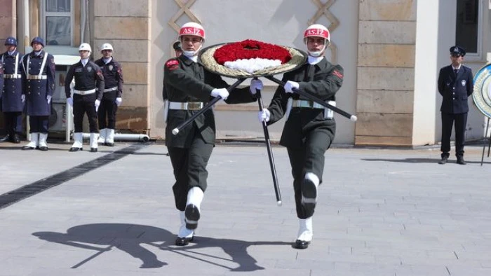 Y&uuml;ksekova'nın d&uuml;şman işgalinden kurtuluşunun 108. yıl d&ouml;n&uuml;m&uuml; kutlandı